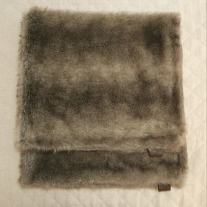 2 Ugg Faux Fur King Shams